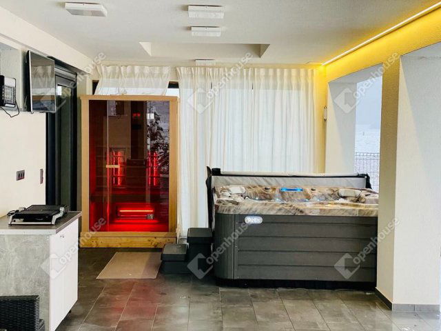 Eladó nyaraló, Győrzámolyon 170 M Ft, 4 szobás