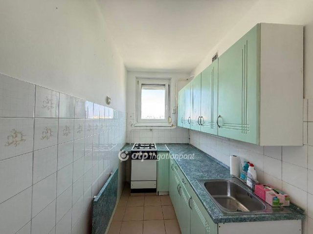 Eladó panellakás, Budapesten, XIV. kerületben 65 M Ft, 1+2 szobás