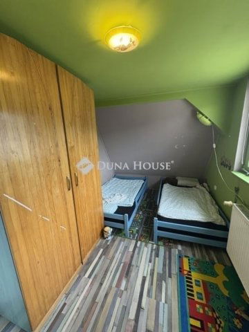 Eladó családi ház, Taksonyon 89.8 M Ft, 4 szobás