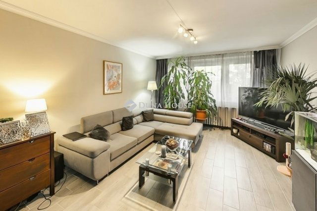 Eladó panellakás, Kecskeméten 55 M Ft, 3 szobás