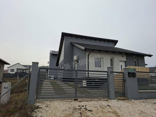 Eladó családi ház, Kerepesen 110 M Ft, 4 szobás