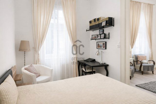 Kiadó téglalakás, albérlet, Budapesten, VI. kerületben