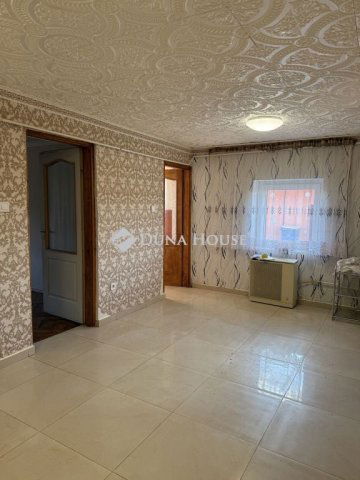 Eladó családi ház, Nyírbogdányon 19.9 M Ft, 2 szobás