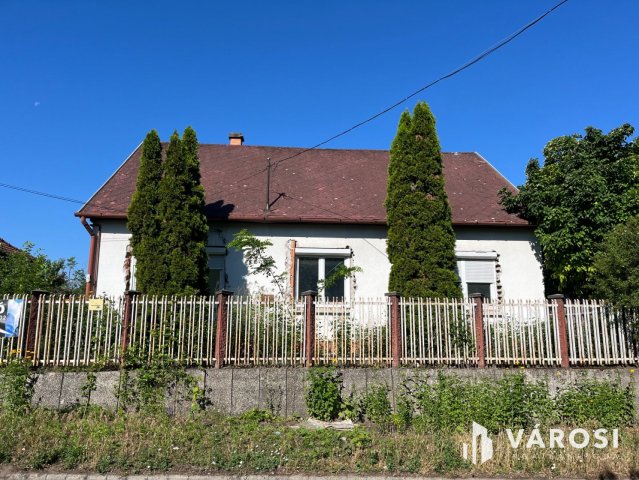 Eladó családi ház, Budapesten, XVII. kerületben 84.9 M Ft