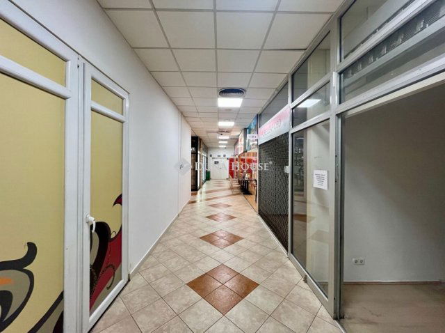 Kiadó üzlethelyiség, Budapesten, II. kerületben 220 E Ft / hó