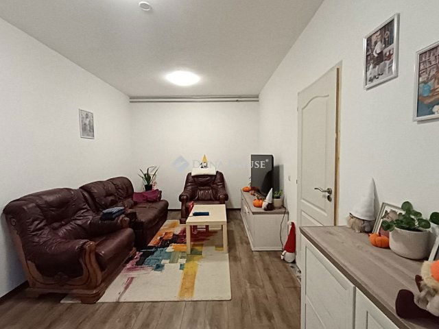 Eladó családi ház, Felsőcsatáron 39.9 M Ft, 3 szobás