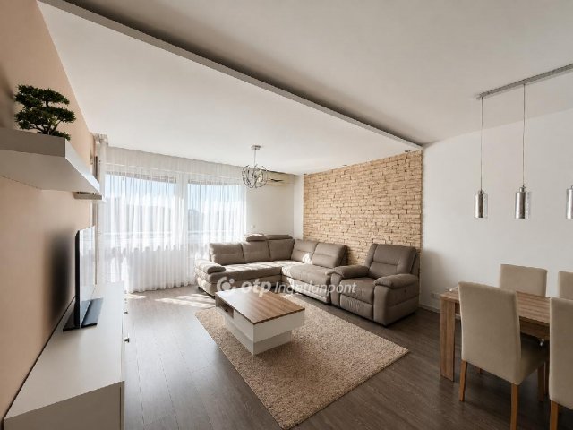 Eladó téglalakás, Budapesten, IV. kerületben 145.9 M Ft