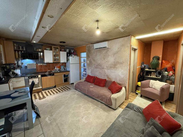 Eladó családi ház, Monoron 49.9 M Ft, 5 szobás