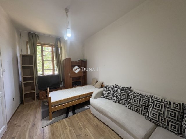 Kiadó családi ház, albérlet, Rábapatonán 120 E Ft / hó