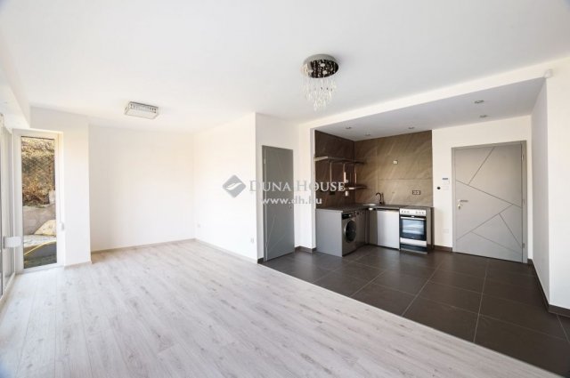 Eladó családi ház, Budapesten, II. kerületben 1064.14 M Ft