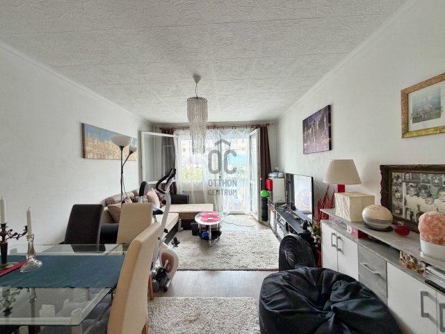 Eladó téglalakás, Budapesten, XV. kerületben 74.9 M Ft, 3 szobás