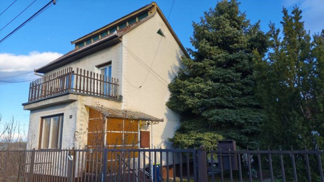 Eladó családi ház, Albertirsán 56 M Ft, 4 szobás