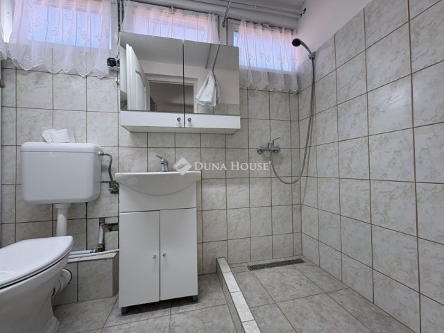 Kiadó téglalakás, albérlet, Gyálon 180 E Ft / hó, 1 szobás