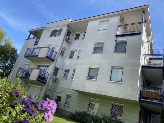 Eladó téglalakás, Budapesten, XIV. kerületben 119 M Ft