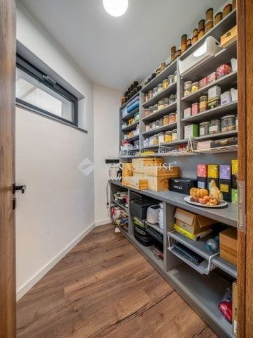 Eladó családi ház, Budapesten, II. kerületben 349 M Ft, 6 szobás