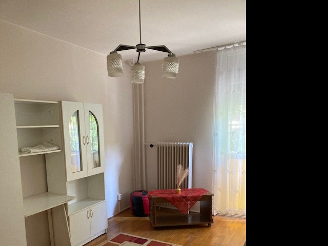 Eladó panellakás, Székesfehérvárott 45.8 M Ft, 1 szobás