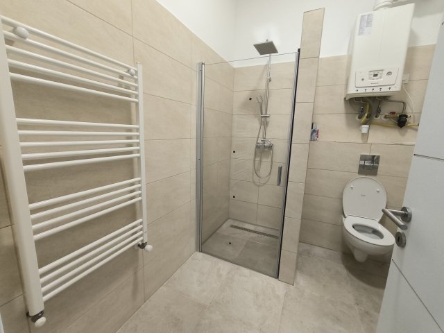 Kiadó téglalakás, albérlet, V. kerületben, Kossuth Lajos utcában