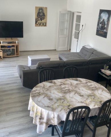 Eladó családi ház, Dunaújvárosban 64.9 M Ft, 1+1 szobás