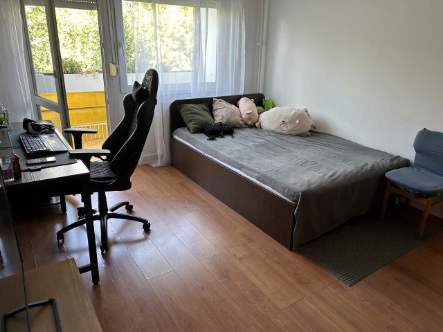 Eladó panellakás, Szegeden, Kereszttöltés utcában 45.5 M Ft