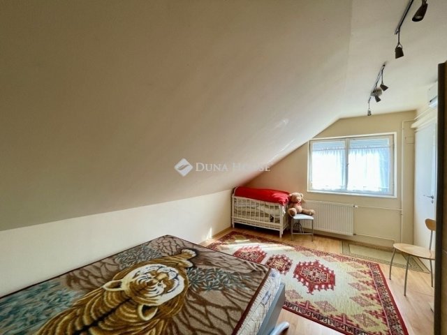 Eladó családi ház, Budapesten, XXI. kerületben 118.9 M Ft