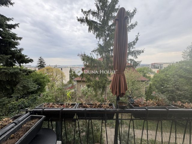 Eladó téglalakás, Budapesten, XI. kerületben 127 M Ft, 2 szobás