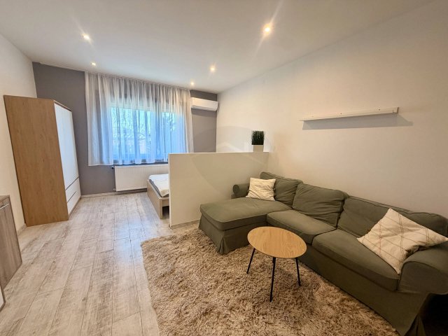 Kiadó téglalakás, albérlet, Gödöllőn 210 E Ft / hó, 1 szobás