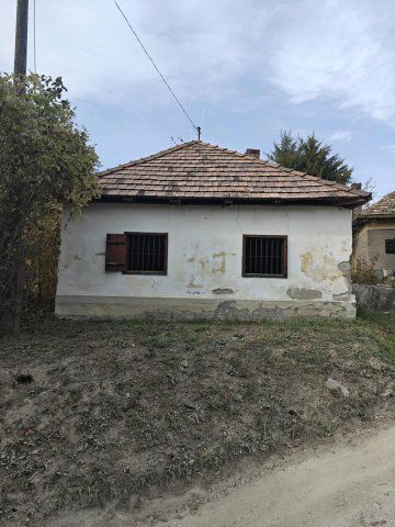 Eladó ipari ingatlan, Esztergomban 9.99 M Ft / költözzbe.hu