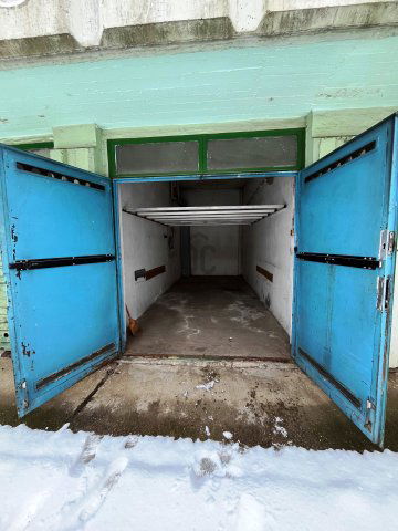 Eladó garázs, Debrecenben, Tócóskert téren 11.5 M Ft