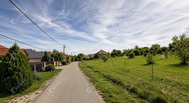 Eladó telek, Csákberényben 21.5 M Ft / költözzbe.hu