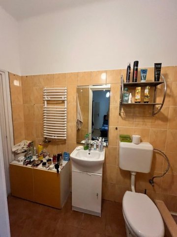 Eladó ikerház, Dunaújvárosban 84 M Ft, 3 szobás