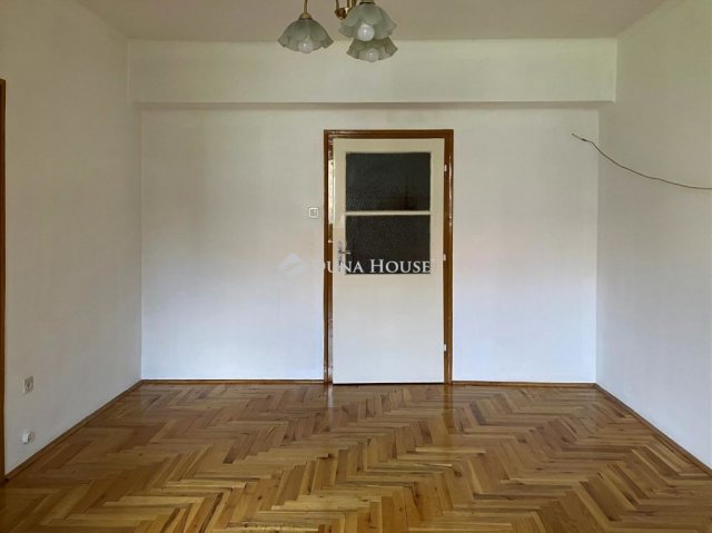 Eladó téglalakás, Budapesten, XI. kerületben, Ulászló utcában
