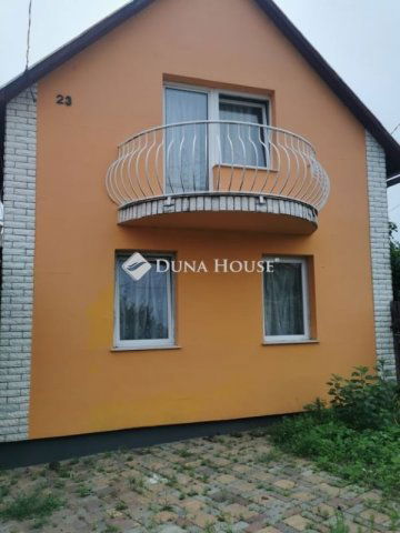 Eladó családi ház, Dorogon 64 M Ft, 4 szobás