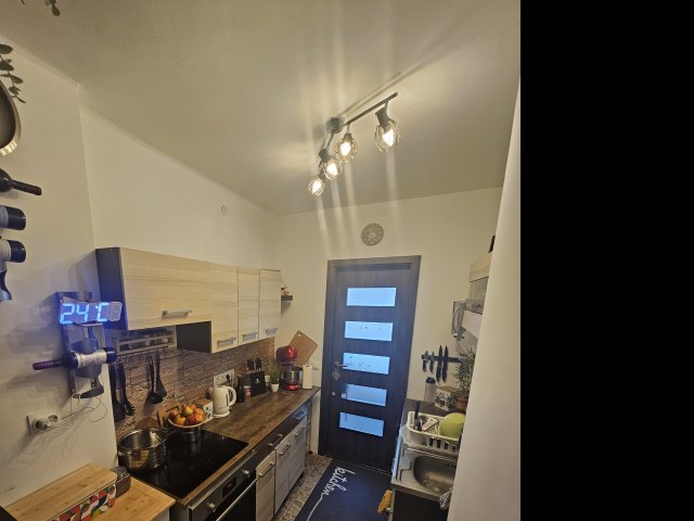 Eladó téglalakás, Budapesten, IX. kerületben, Tinódi utcában