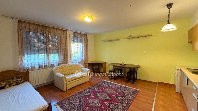 Kiadó téglalakás, albérlet, Budapesten, X. kerületben, 1 szobás