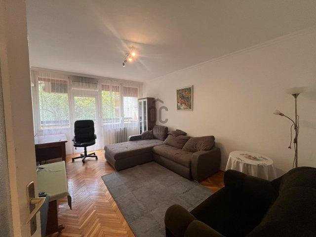 Kiadó téglalakás, albérlet, Debrecenben 220 E Ft / hó, 2 szobás