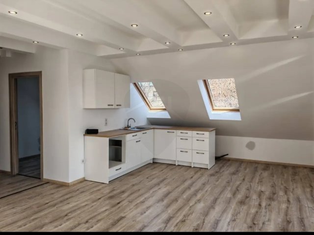 Eladó téglalakás, Budapesten, XVIII. kerületben 192 M Ft