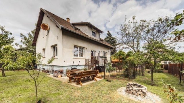 Eladó családi ház, Fóton 119 M Ft, 7 szobás