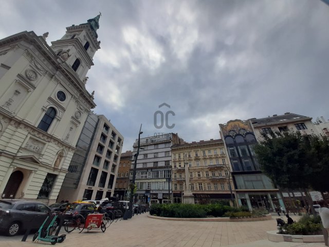 Eladó téglalakás, Budapesten, V. kerületben 119 M Ft, 1 szobás