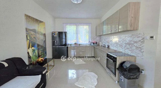 Eladó sorház, Budapesten, XVIII. kerületben 140 M Ft, 4 szobás