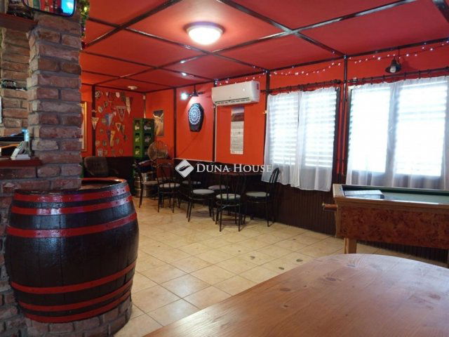 Eladó üzlethelyiség, Komlón 54.9 M Ft / költözzbe.hu