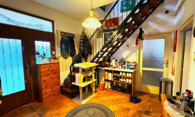 Eladó családi ház, Diósdon 90 M Ft, 3+2 szobás