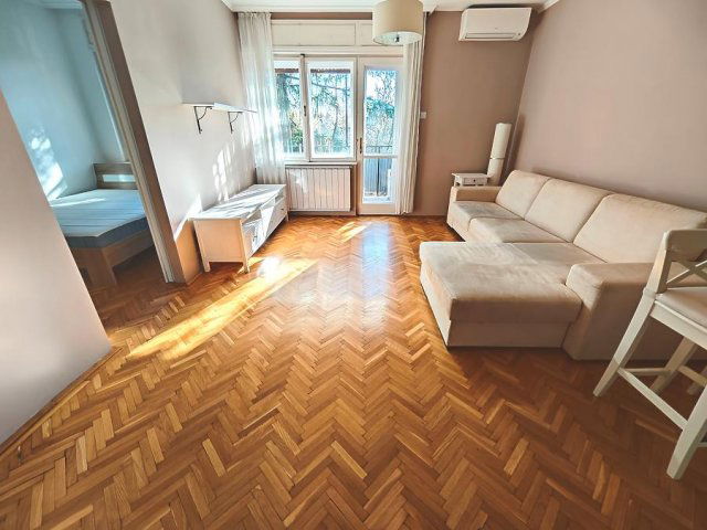 Kiadó téglalakás, albérlet, II. kerületben, Branyiszkó úton