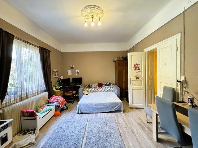 Eladó családi ház, Budapesten, III. kerületben 149.9 M Ft