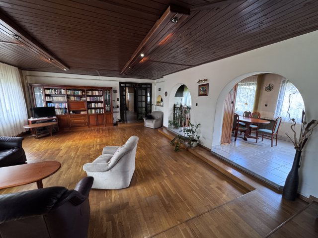 Eladó családi ház, Budapesten, XIV. kerületben 109.9 M Ft