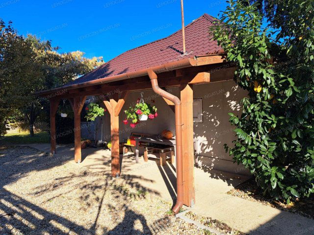 Eladó családi ház, Nyíregyházán 59.9 M Ft, 3+1 szobás