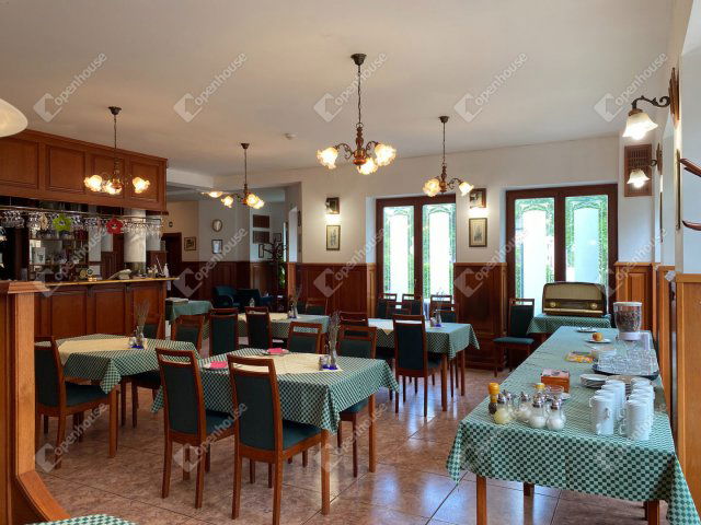 Eladó hotel, Miskolcon 950 M Ft, 14 szobás / költözzbe.hu