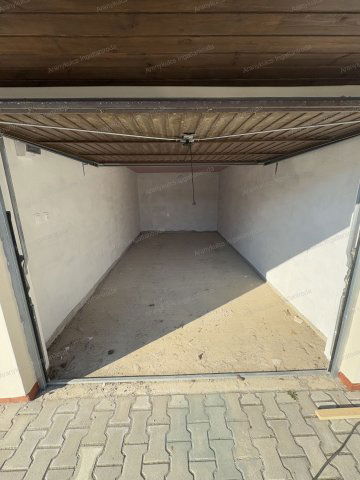 Eladó garázs, Gyulán 5.3 M Ft / költözzbe.hu