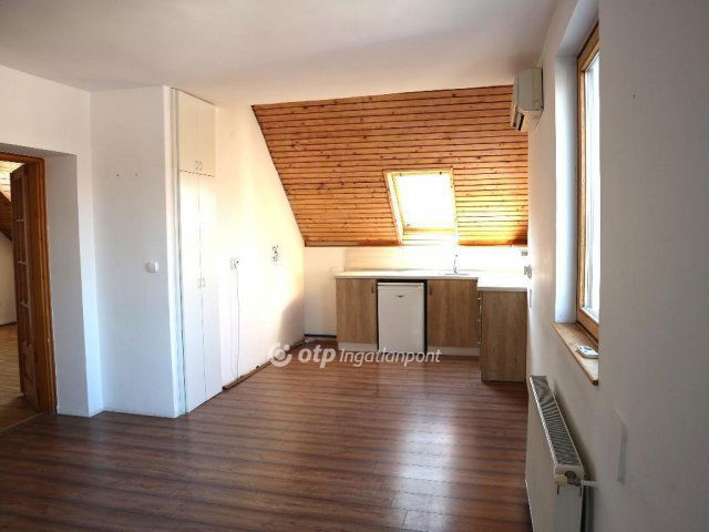 Eladó családi ház, Budapesten, XIV. kerületben 229 M Ft