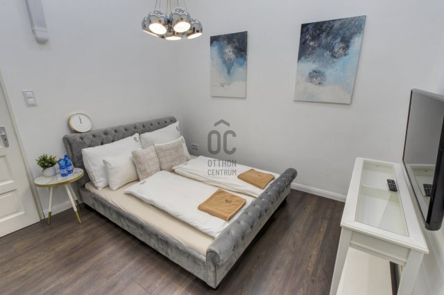 Eladó téglalakás, Budapesten, V. kerületben 179 M Ft, 4 szobás