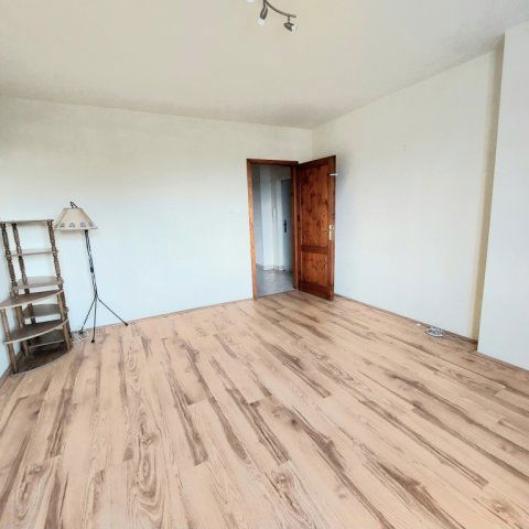 Kiadó téglalakás, albérlet, XVII. kerületben, Kaszáló utcában